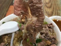 -伟记牛肉(金鸿公路店)