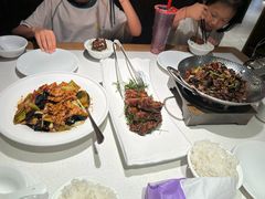 -聚友斋(陶瓷琉璃馆水晶街店)
