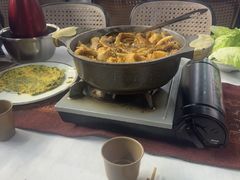 -刘姐啤酒鱼民族演艺餐厅(西街总店)