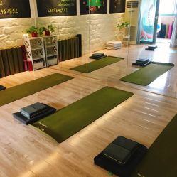 -瑜舍瑜伽连锁教室