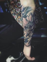 -刺客纹画纹身·洗纹身·穿孔饰品