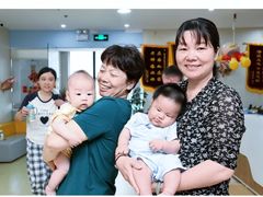 -红黄蓝成长中心•婴幼儿早教•托育(南山京基百纳广场店)