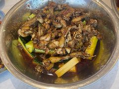 香辣美蛙-辣盆盆麻辣小龙虾(哈尔滨总店)