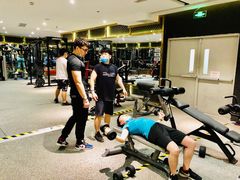 -银吉姆健身(恒隆馆)