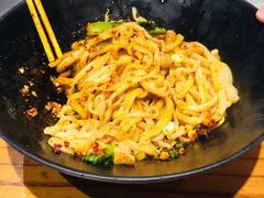 油泼棍棍面-鼎高高陕西美食(龙德广场店)