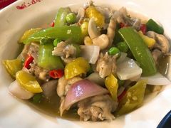 藤椒美蛙-二孃鸡爪爪(东郊记忆店)