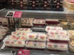 零售区-味多美(江桥万达店)