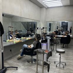 -HANYI韩艺形象店