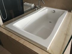 -南京新街口桔子水晶酒店