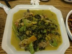 -烟雨人家(塔湾街店)