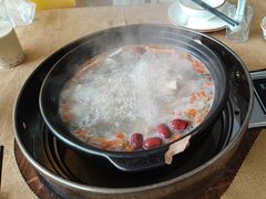 -濠轩阁特色生蚝火锅(水湾路店)