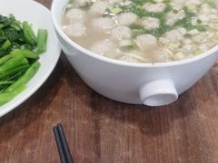 -今鲜源大酒店·海鲜锅贴青岛菜(新湛路店)