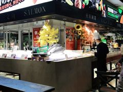 门面-亚马逊环球美食百汇(新城吾悦广场店)
