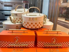 -卷们·现制生日蛋糕·蓝风车动物奶油(金源店)