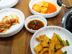 -元堂脊骨土豆汤(明洞2号店)