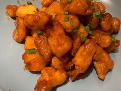 -蜜桃餐厅·伴山(湖滨商业街店)