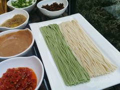 -慢丽江·云南野生菌土鸡锅(西山店)