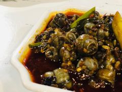 -凤凰路何眼镜香辣蟹(花果园店)