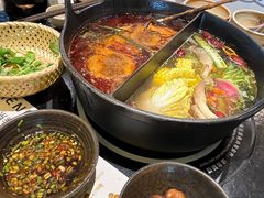 -山缓缓火锅(苏州仁恒仓街店)