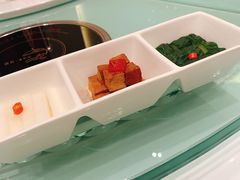 餐前小菜-亢龙太子酒轩(东湖店)