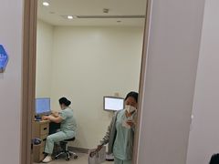 -嘉悦丽格眼科(丰联广场店)