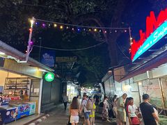 -拉威海鲜市场