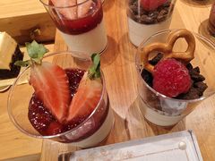 -雍容荟活帝王蟹活龙虾自助(苏宁旗舰店)