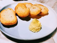 餐前面包-The Rug(三里屯店)