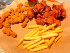 -必胜客(绿地新都会店)