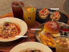 -YUMI芽米·法式烘焙·咖啡(骖鸾路店)