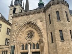 -卢森堡圣母教堂