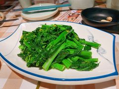 金蒜菜心-珍味汤馆·潮汕家乡菜(保利文化广场店)