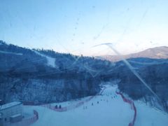 -亚布力新体委滑雪场