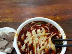 -舌尖尖牛肉面(甘南路店)