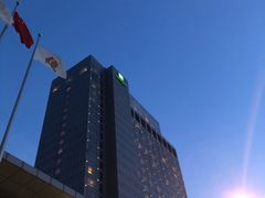 -上海浦东康桥绿地假日酒店