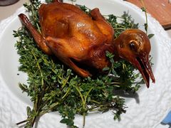 龙井茶香妙龄乳鸽-蔡澜点心·粤菜(领展购物广场店)