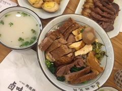 -狮头牌卤味研究所·卤味饭(花城汇南区店)