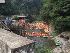 -藏龙百瀑漂流