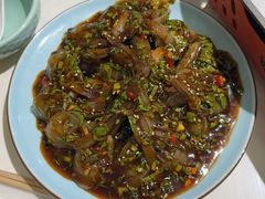 -嗨辣小聚·盘锦河蟹·海鲜烧烤龙虾(盘锦十年好店)