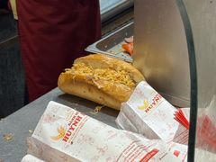 -Bánh Mì Huynh Hoa
