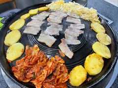 -海花锅盖烧烤店(怡馨家园店)