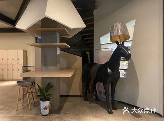 古风尚婚纱摄影 服务态度好，相片质量好，值得大家去体