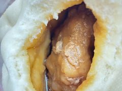 -白玉兰食品甜凤店(合生汇店)