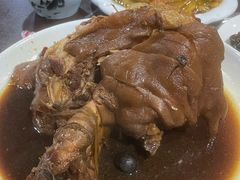 -金卯白肉罩火烧