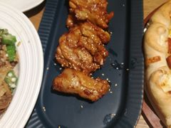 -必胜客(百联又一城店)
