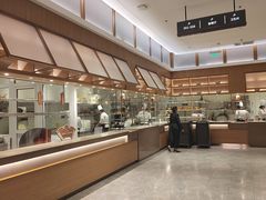 -泓历皇朝酒店(东亭店)
