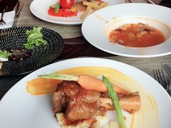 -YUE·6·西式融合餐厅(外滩六号店)