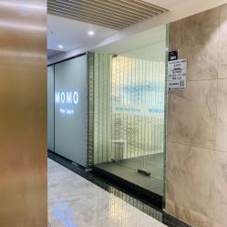环球大厦西门28楼-MOMO hair salon