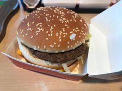 巨无霸汉堡包-麦当劳(展览路店)