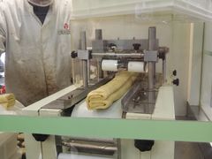 -上海哈尔滨食品厂(淮海中路店)